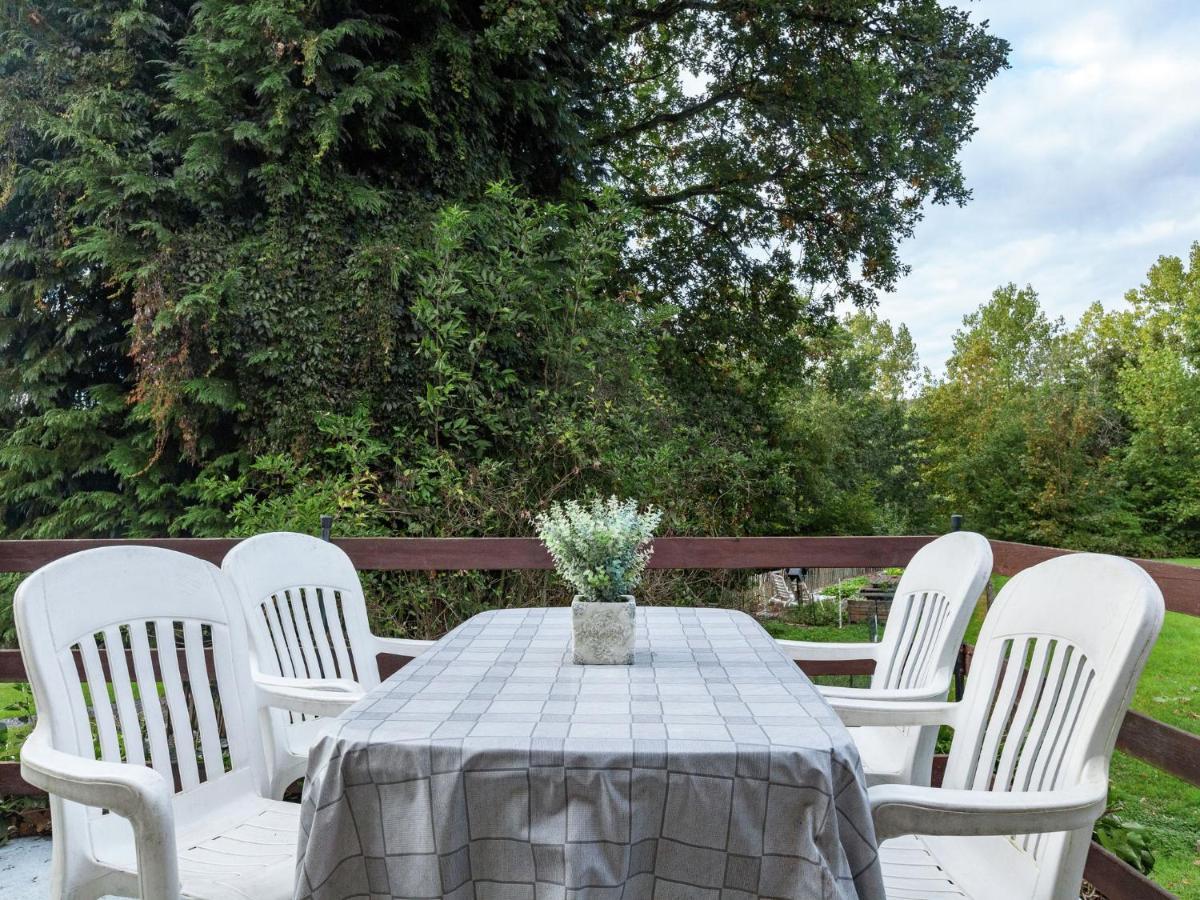 Holiday Home In Malmedy With Terrace ภายนอก รูปภาพ